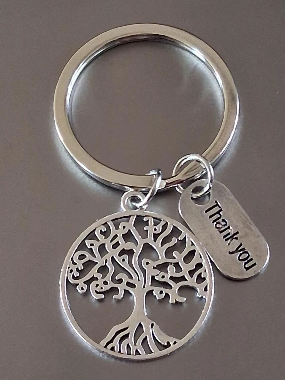 zilverkleurige sleutelhanger Life Tree - Yggdrasil